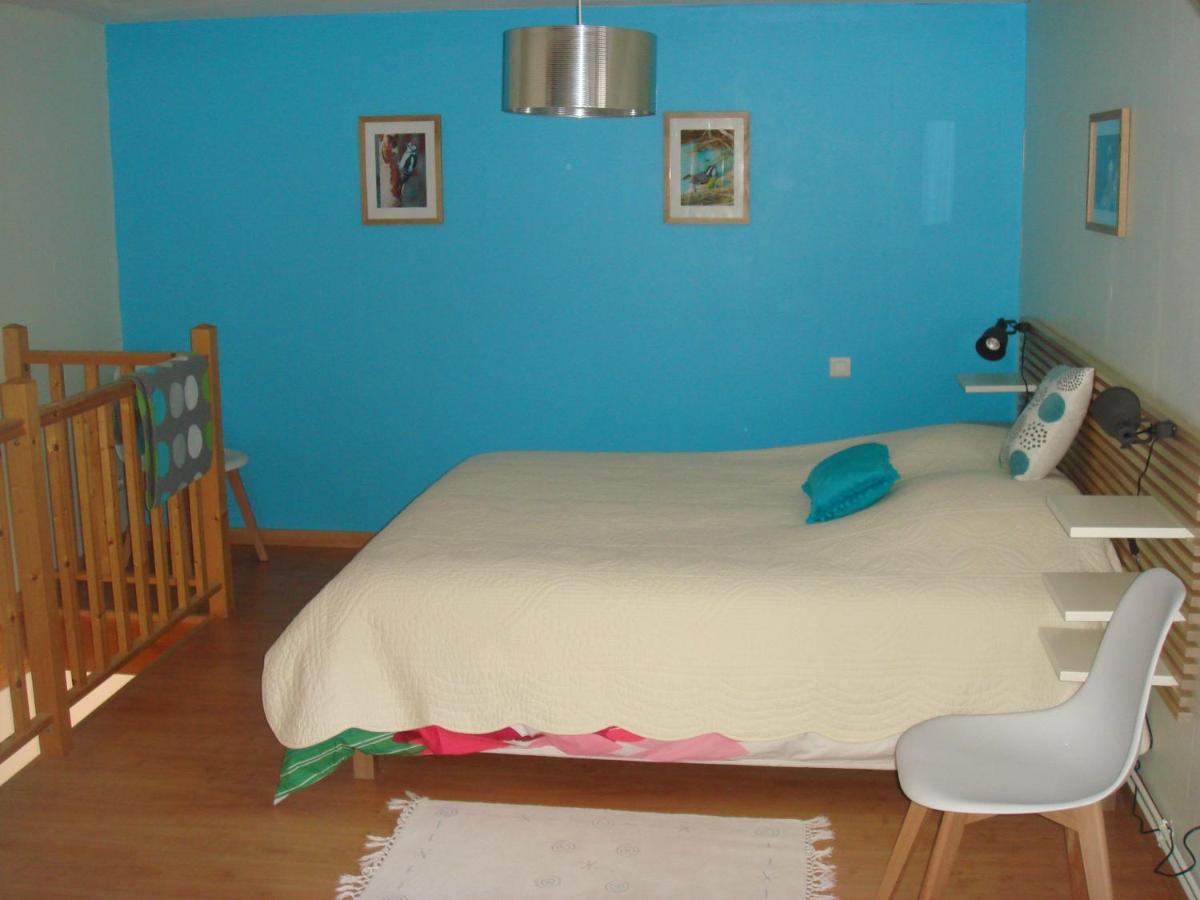 Bed and Breakfast La Sente Des Vignes Hauteville  Екстер'єр фото