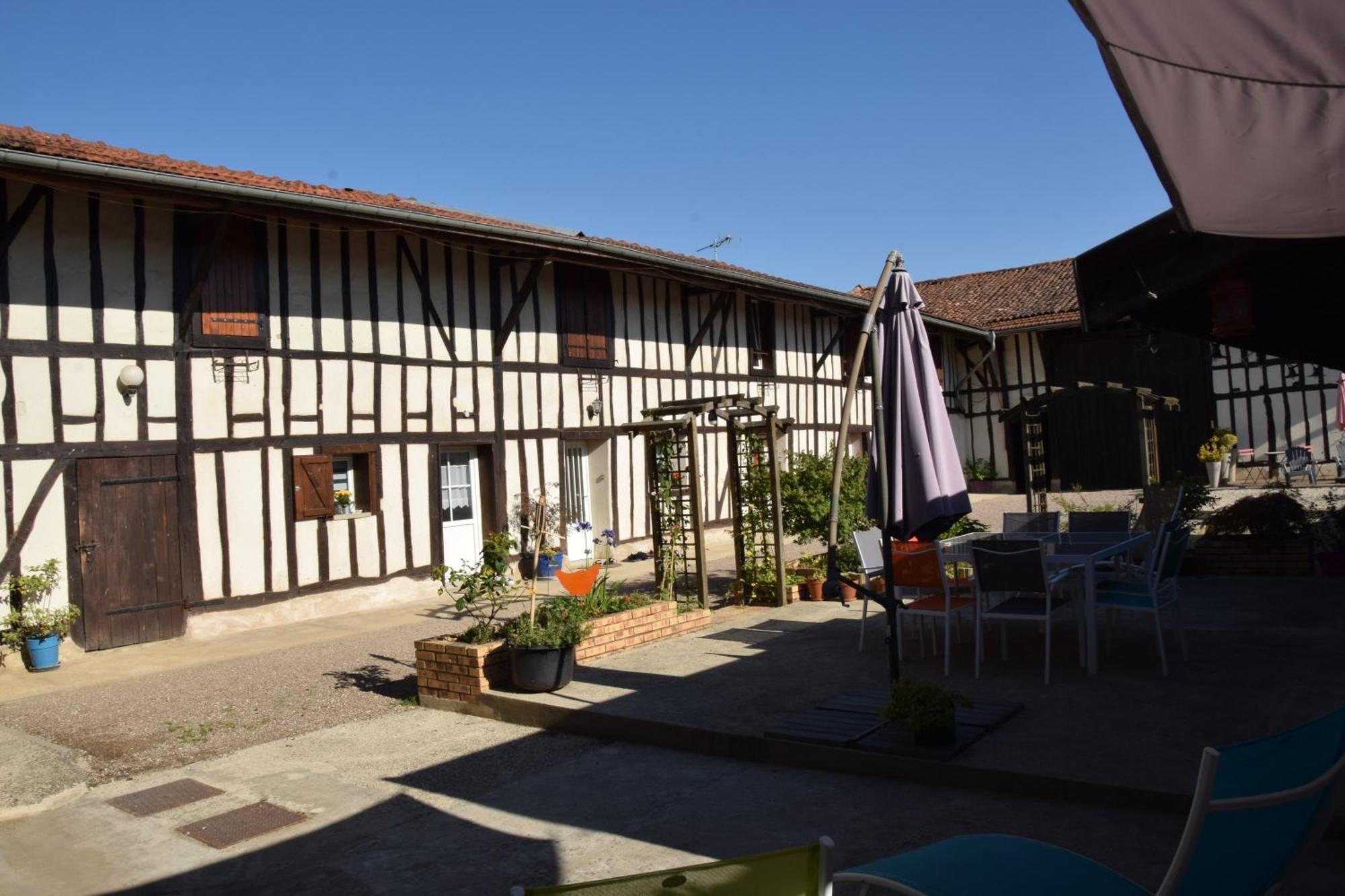 Bed and Breakfast La Sente Des Vignes Hauteville  Екстер'єр фото